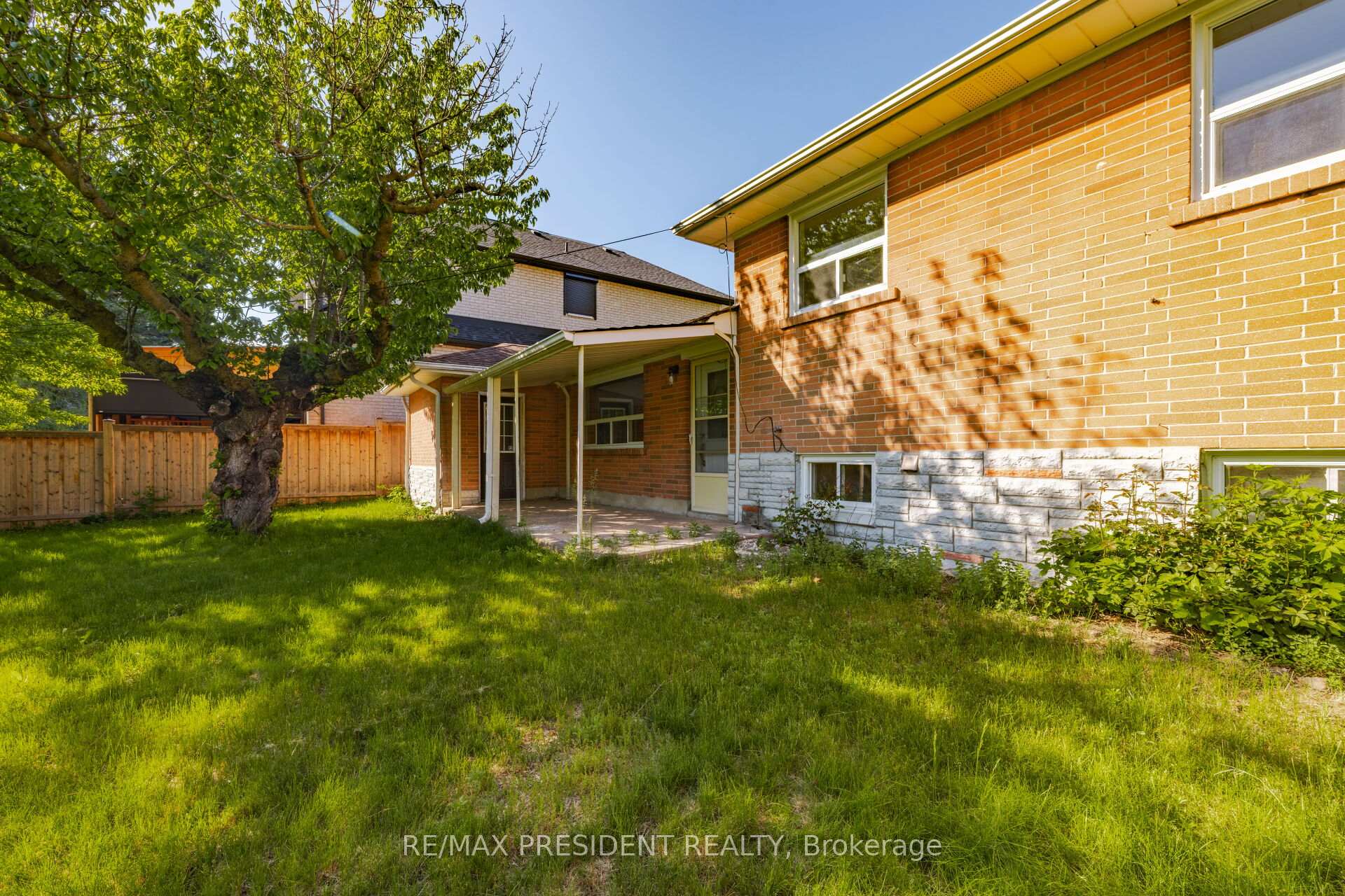 Photo 47 of 2420 Edenhurst Drive, Mississauga, Cooksville — HOMEH