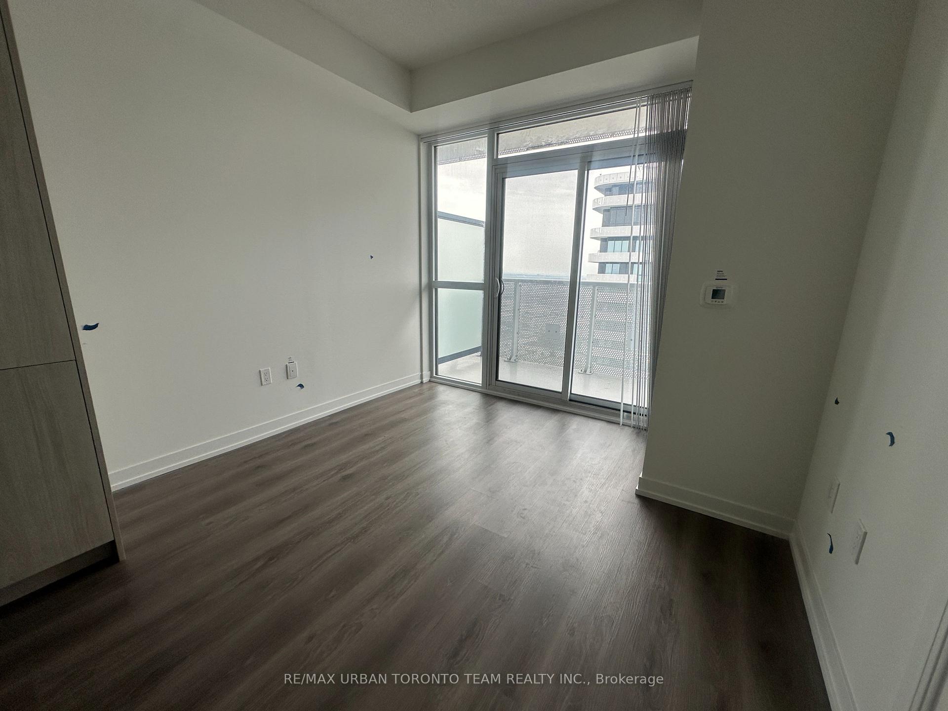 Photo 8 of Unit 6001, 225 Commerce Street, Vaughan, Vaughan Corporate Centre — HOMEH