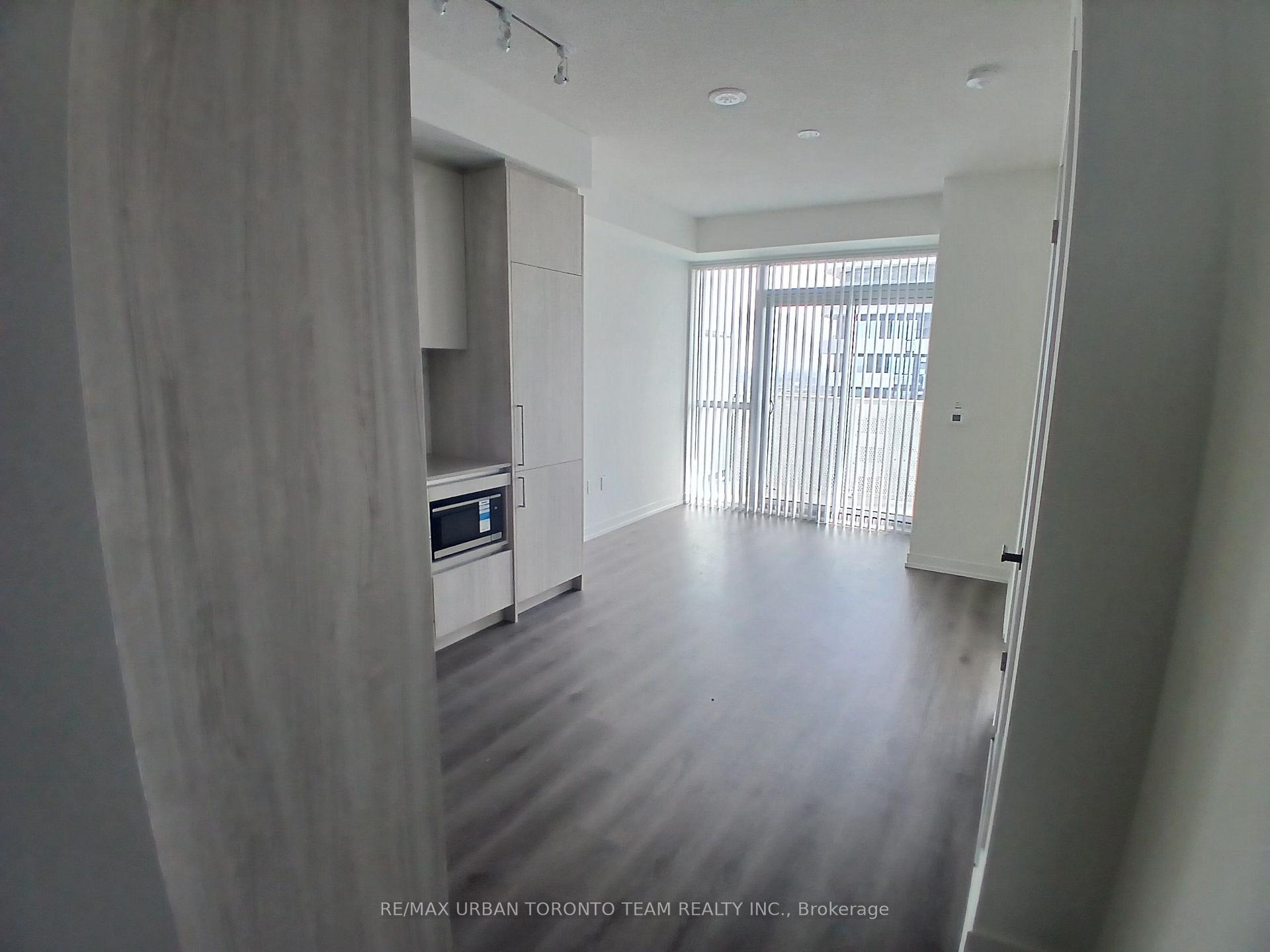 Photo 10 of Unit 6001, 225 Commerce Street, Vaughan, Vaughan Corporate Centre — HOMEH