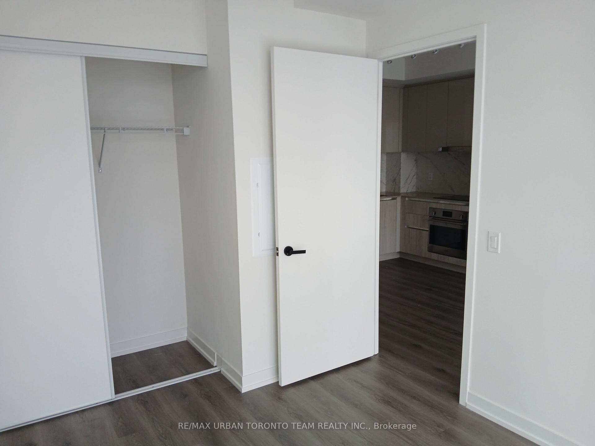 Photo 12 of Unit 6001, 225 Commerce Street, Vaughan, Vaughan Corporate Centre — HOMEH