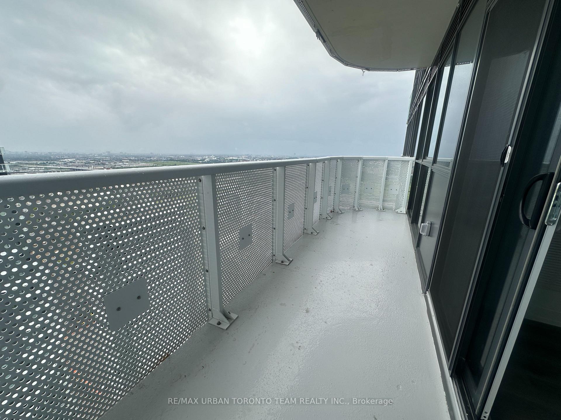 Photo 16 of Unit 6001, 225 Commerce Street, Vaughan, Vaughan Corporate Centre — HOMEH