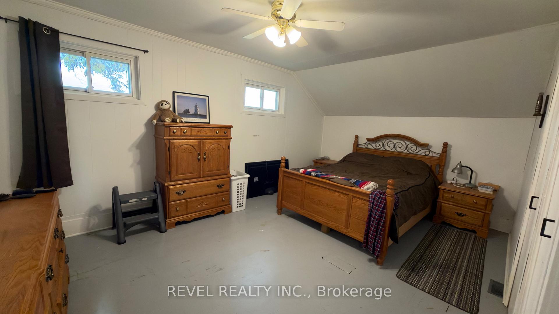 Photo 15 of 114 Circle Place, Iroquois Falls — HOMEH