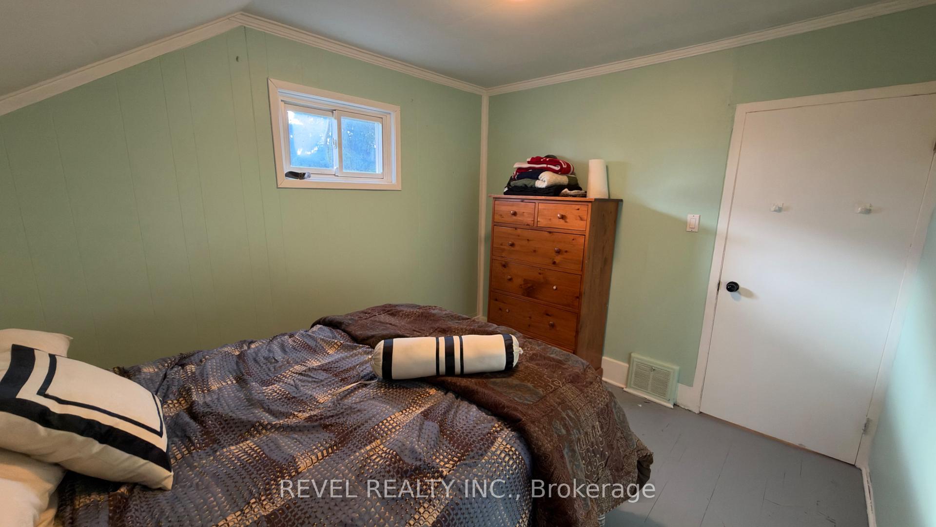 Photo 18 of 114 Circle Place, Iroquois Falls — HOMEH