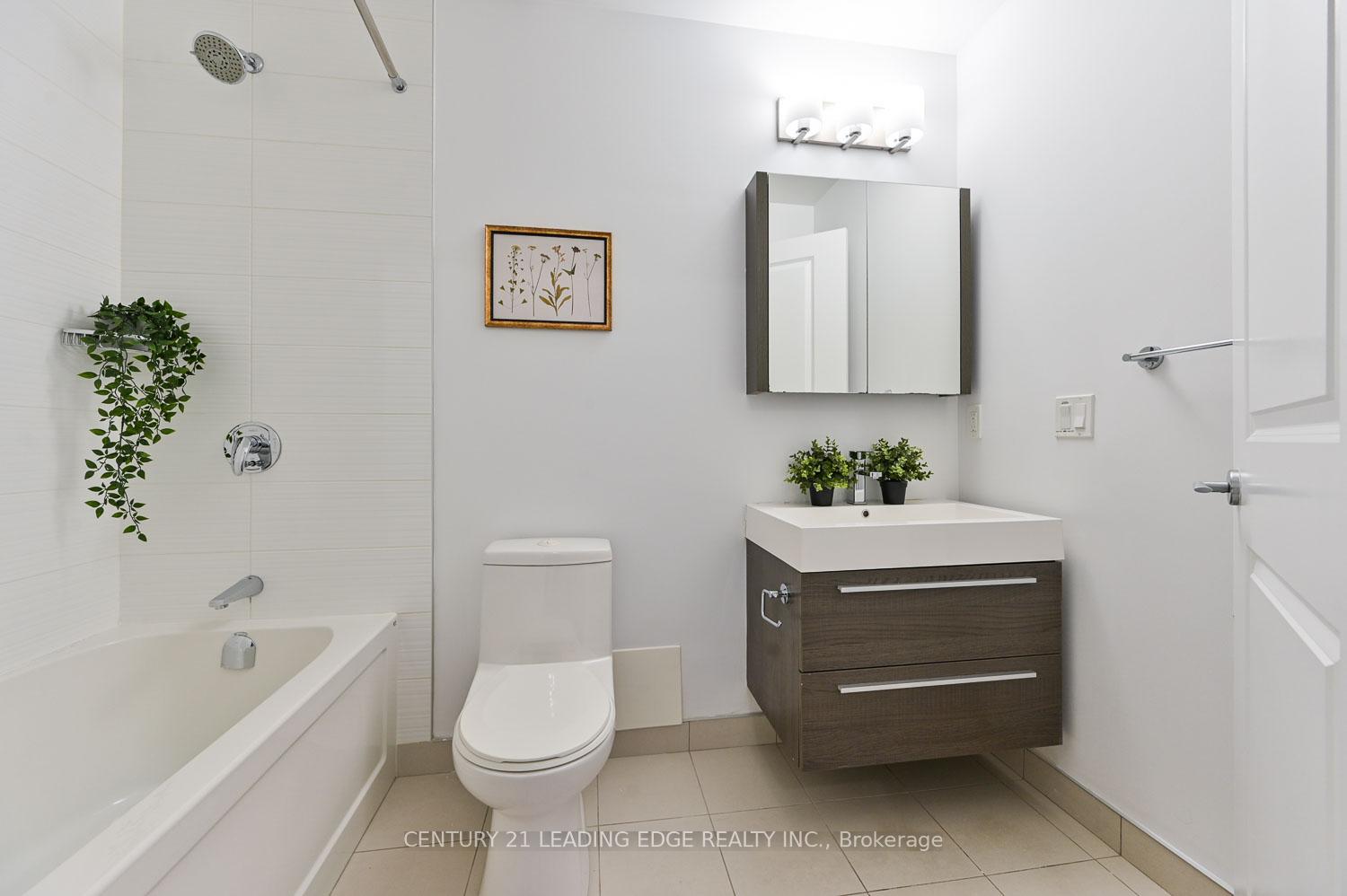 Photo 15 of Unit 315, 180 Enterprise Boulevard, Markham, Unionville — HOMEH
