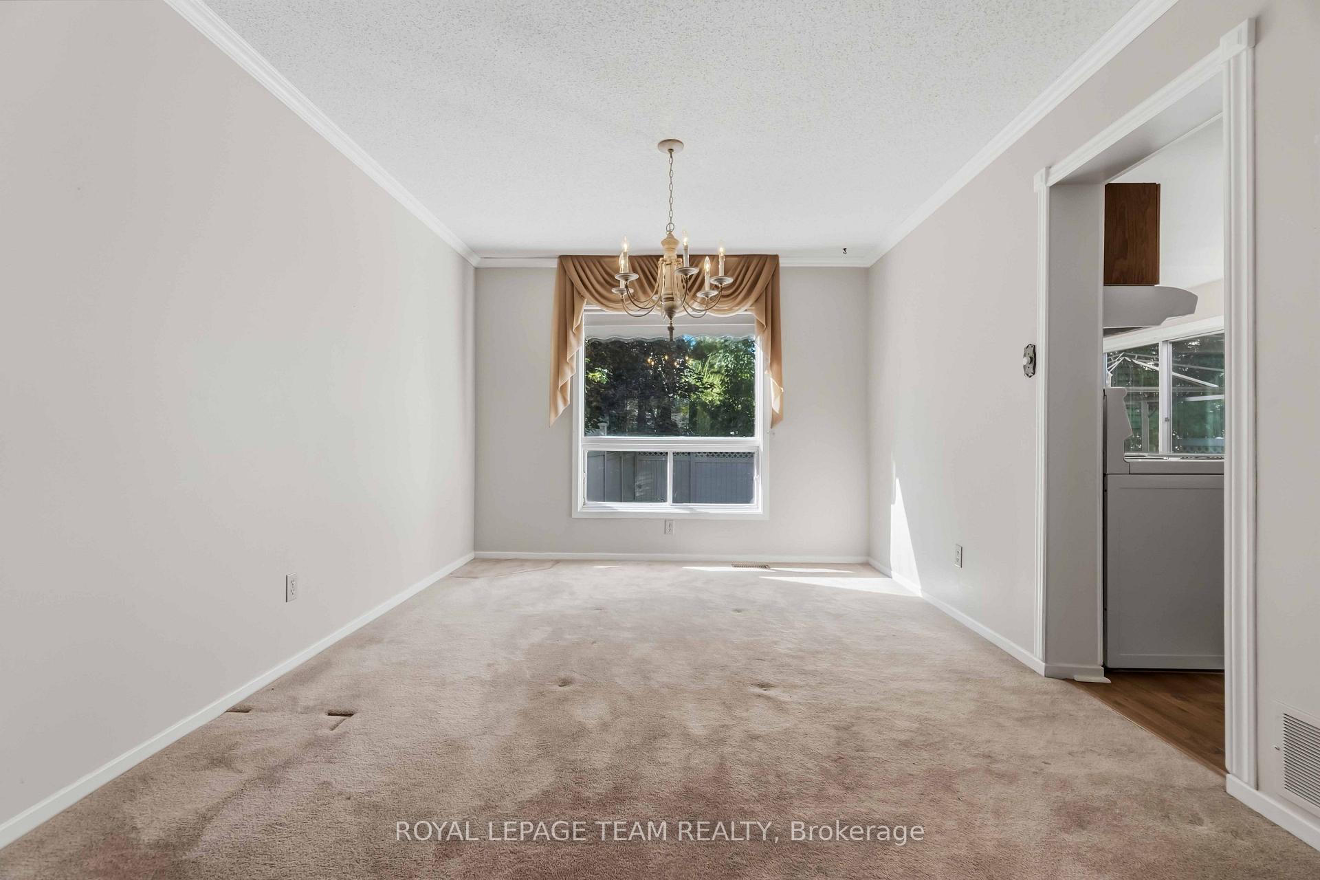 Photo 15 of 1078 Karsh Drive, Ottawa, Hunt Club Park — HOMEH