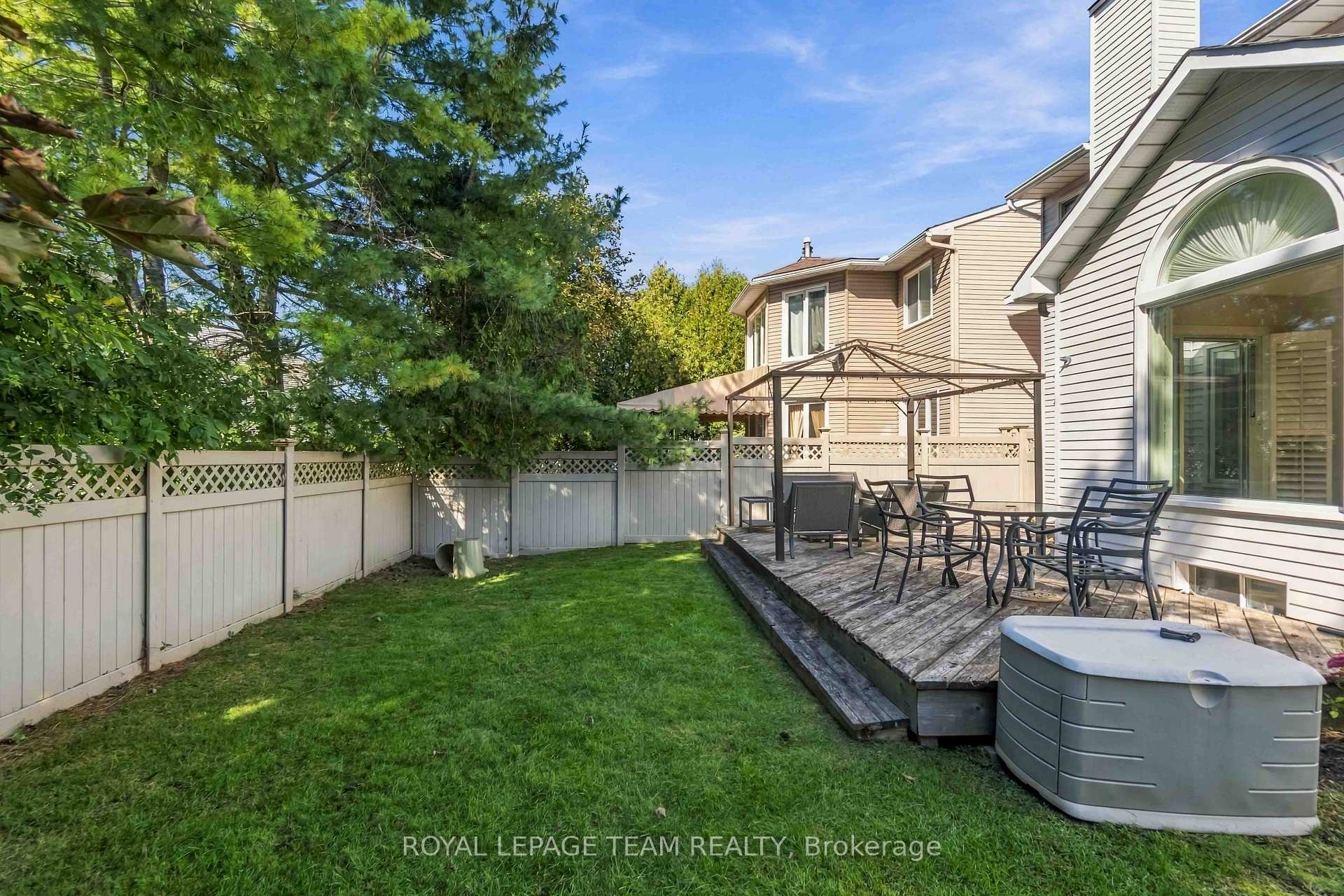 Photo 54 of 1078 Karsh Drive, Ottawa, Hunt Club Park — HOMEH
