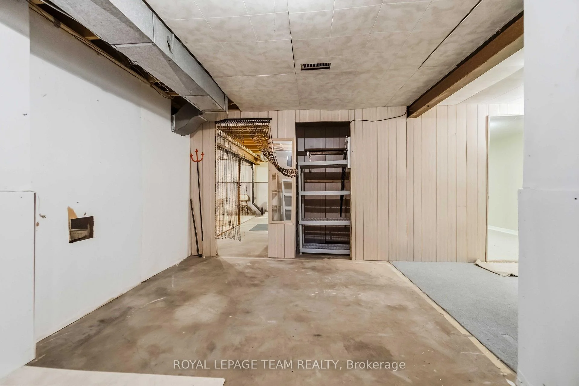 Photo 41 of 1078 Karsh Drive, Ottawa, Hunt Club Park — HOMEH