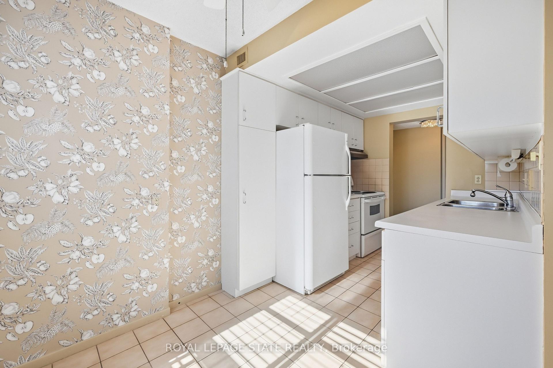 Photo 25 of Unit 803, 120 Duke Street, Hamilton, Durand — HOMEH