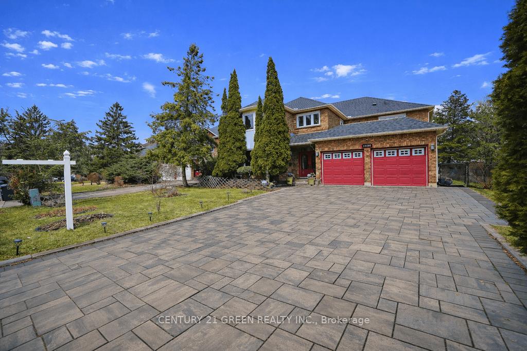 Photo 2 of 4635 Beaufort Terrace, Mississauga, Central Erin Mills — HOMEH