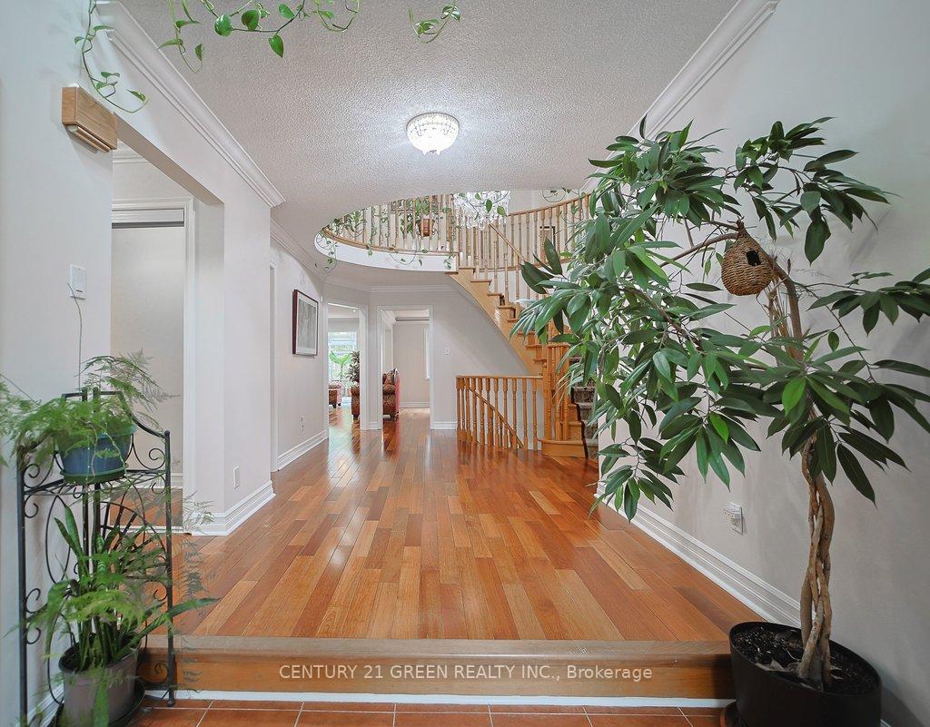 Photo 3 of 4635 Beaufort Terrace, Mississauga, Central Erin Mills — HOMEH