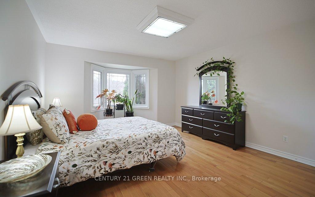 Photo 32 of 4635 Beaufort Terrace, Mississauga, Central Erin Mills — HOMEH