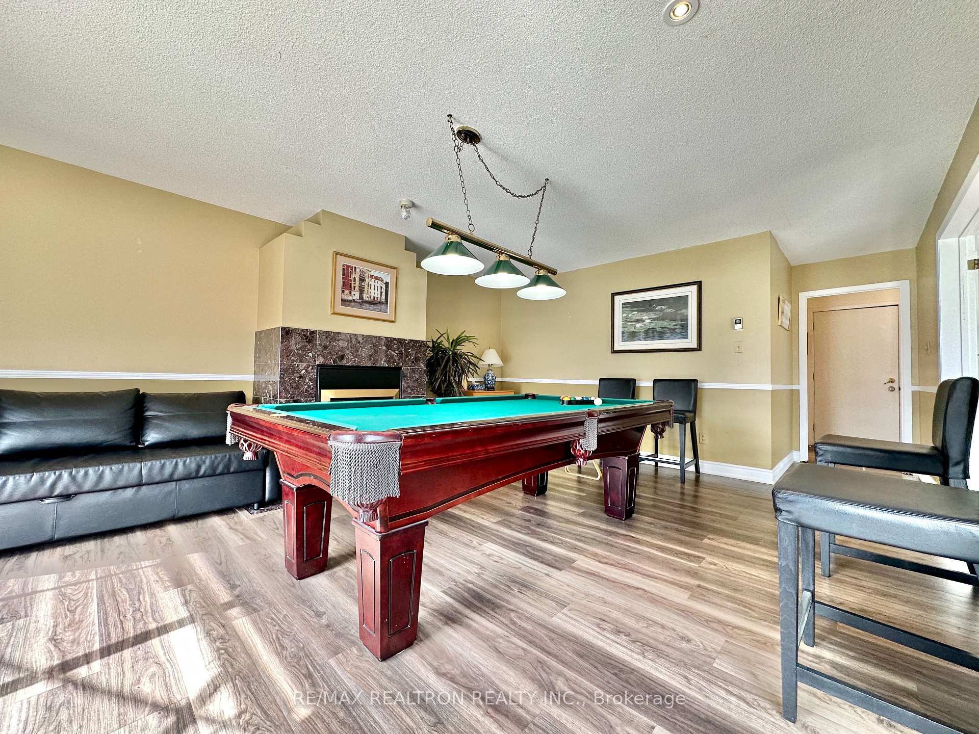 Photo 6 of 76 Poplar Crescent, Ramara, Rural Ramara — HOMEH