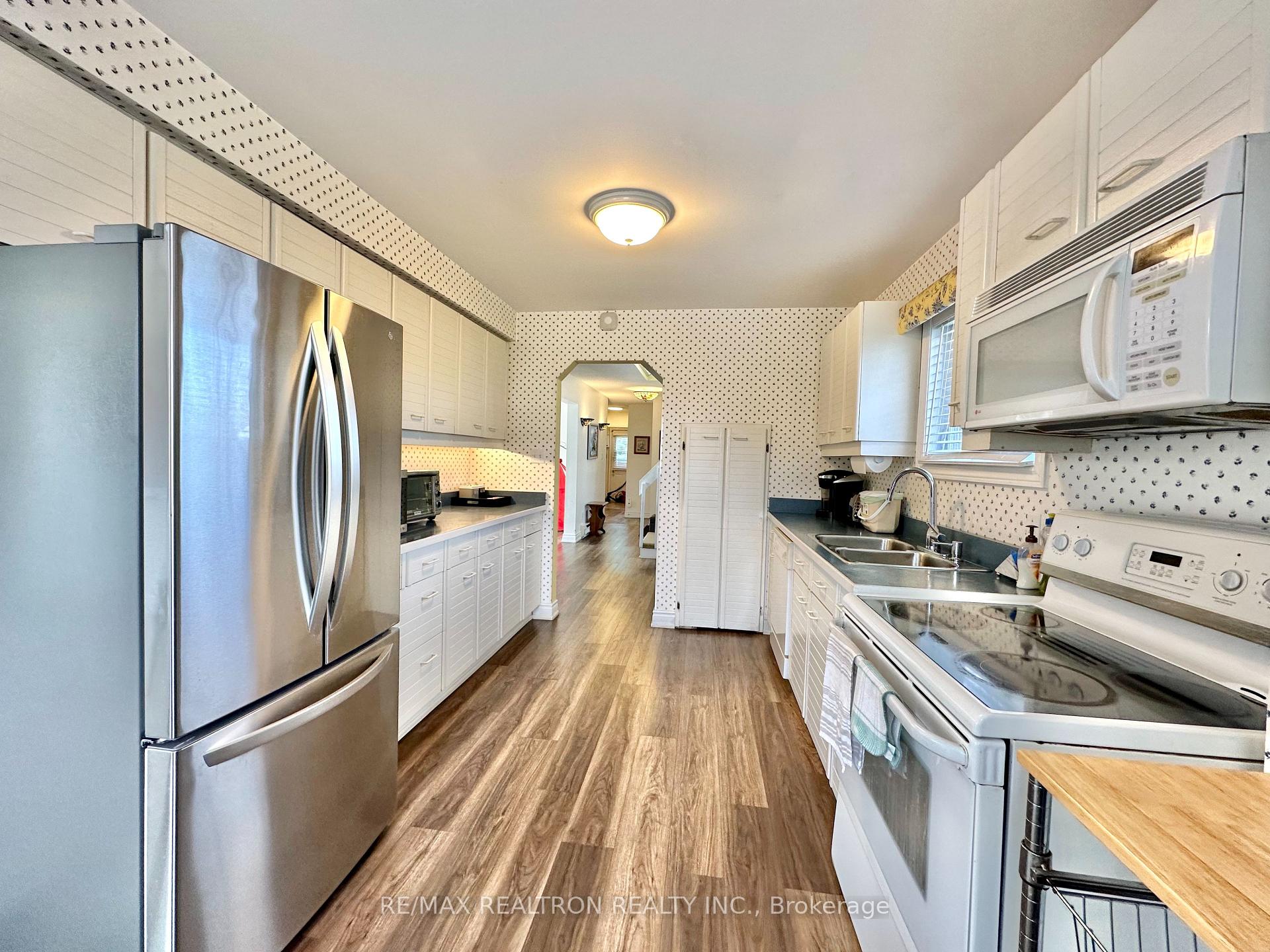 Photo 8 of 76 Poplar Crescent, Ramara, Rural Ramara — HOMEH