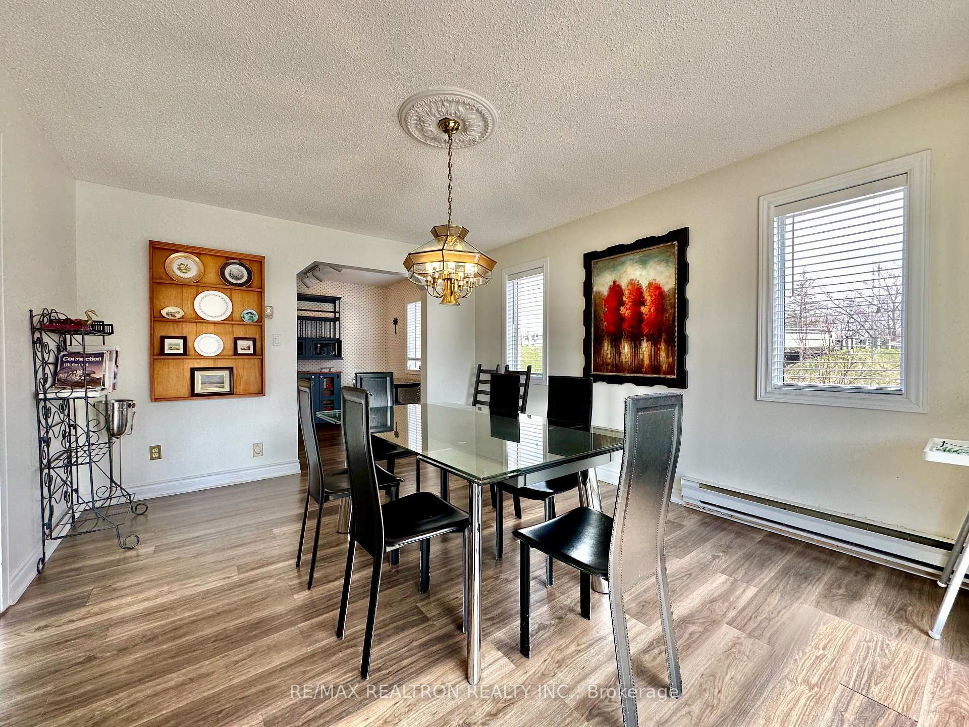 Photo 11 of 76 Poplar Crescent, Ramara, Rural Ramara — HOMEH
