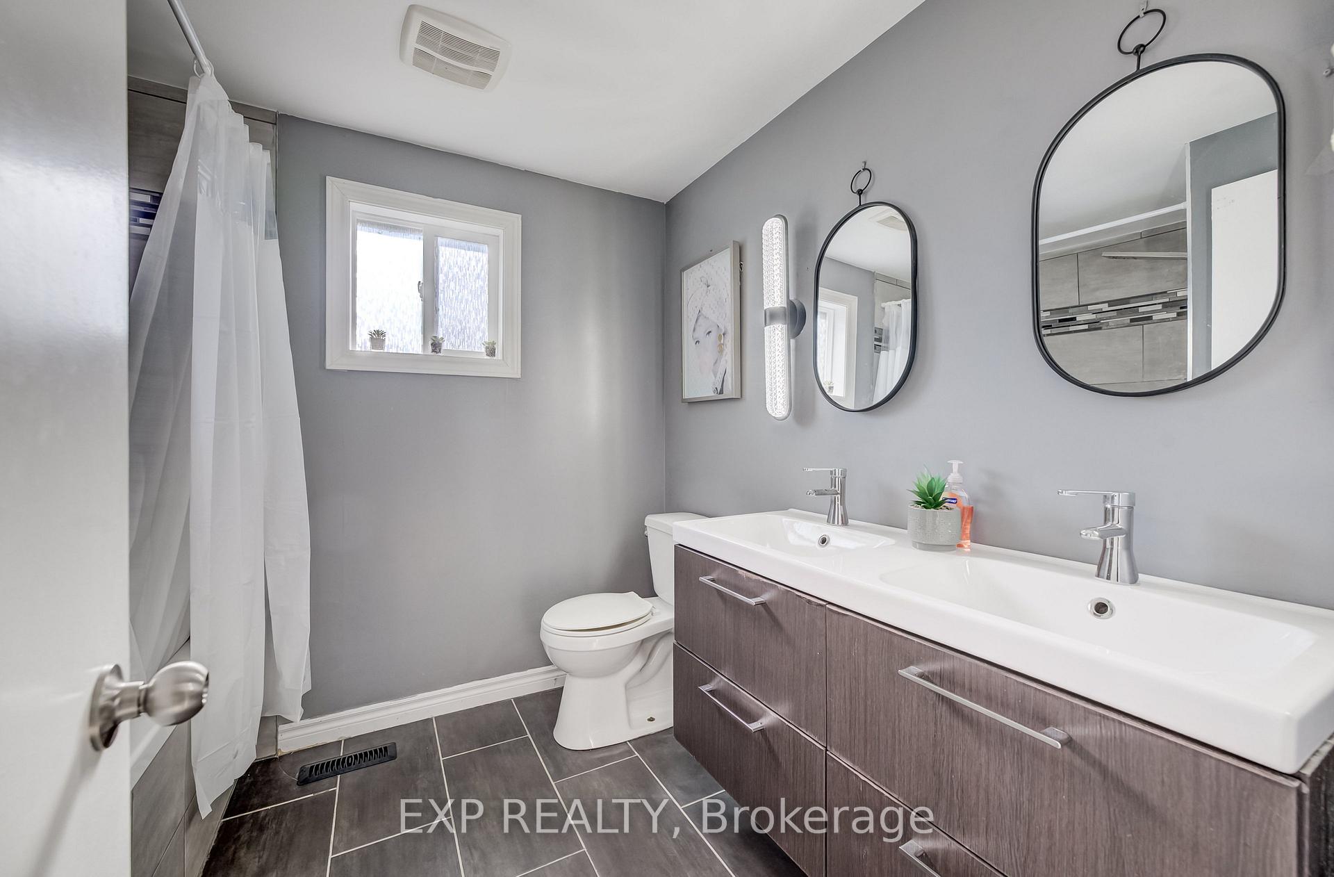 Photo 22 of 80 Glen Lake Crescent, Kitchener, Forest Heights — HOMEH