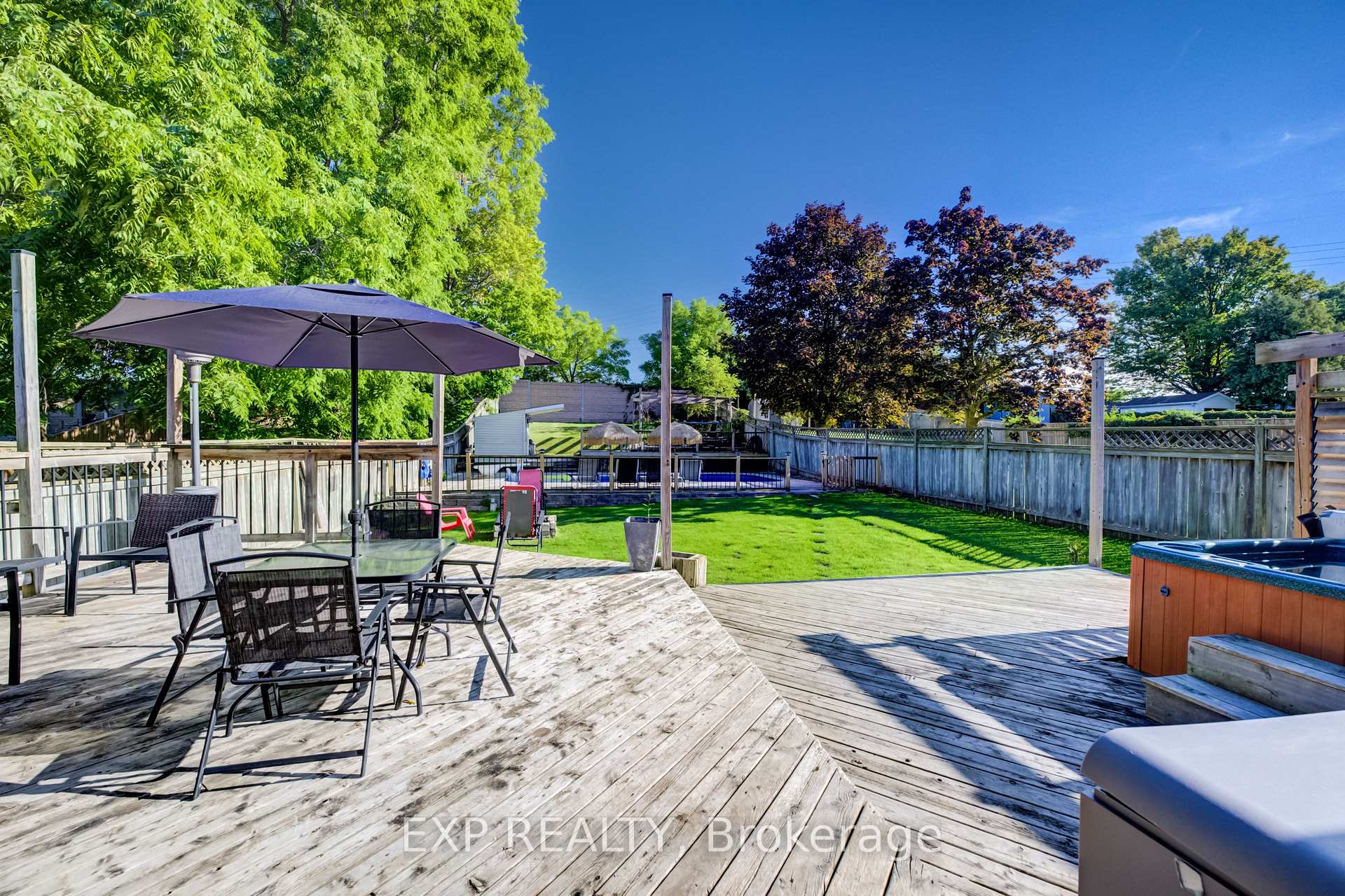 Photo 23 of 80 Glen Lake Crescent, Kitchener, Forest Heights — HOMEH