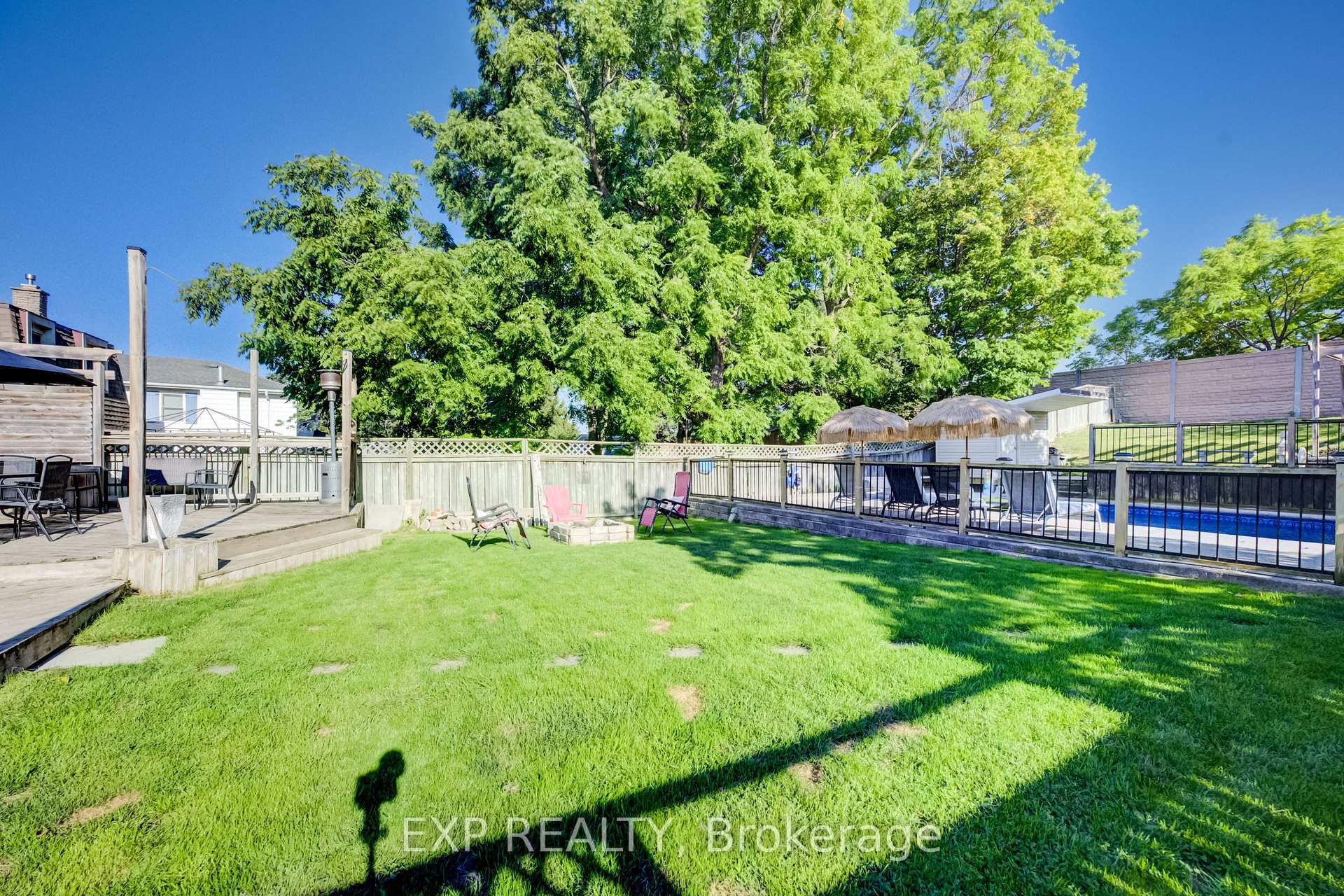 Photo 26 of 80 Glen Lake Crescent, Kitchener, Forest Heights — HOMEH