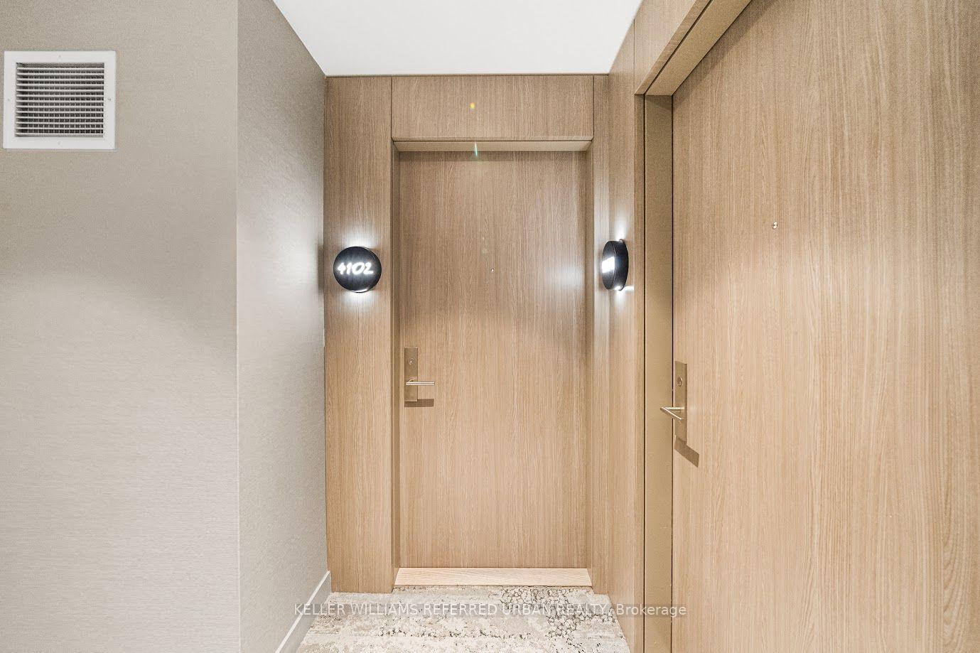 Photo 2 of Unit 4102, 161 Roehampton Avenue W, Toronto, Mount Pleasant West — HOMEH