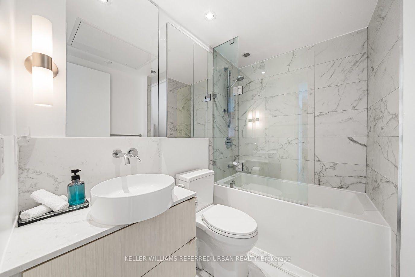 Photo 9 of Unit 4102, 161 Roehampton Avenue W, Toronto, Mount Pleasant West — HOMEH