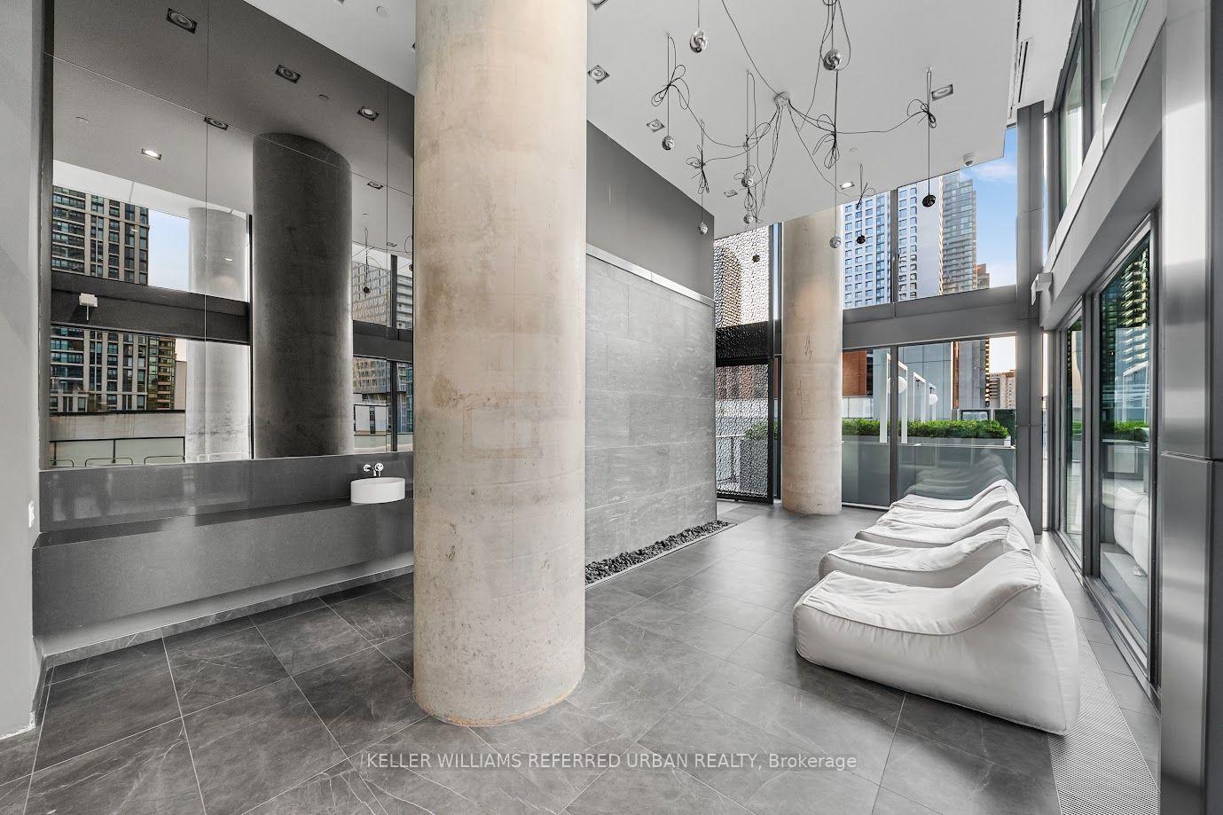 Photo 29 of Unit 4102, 161 Roehampton Avenue W, Toronto, Mount Pleasant West — HOMEH