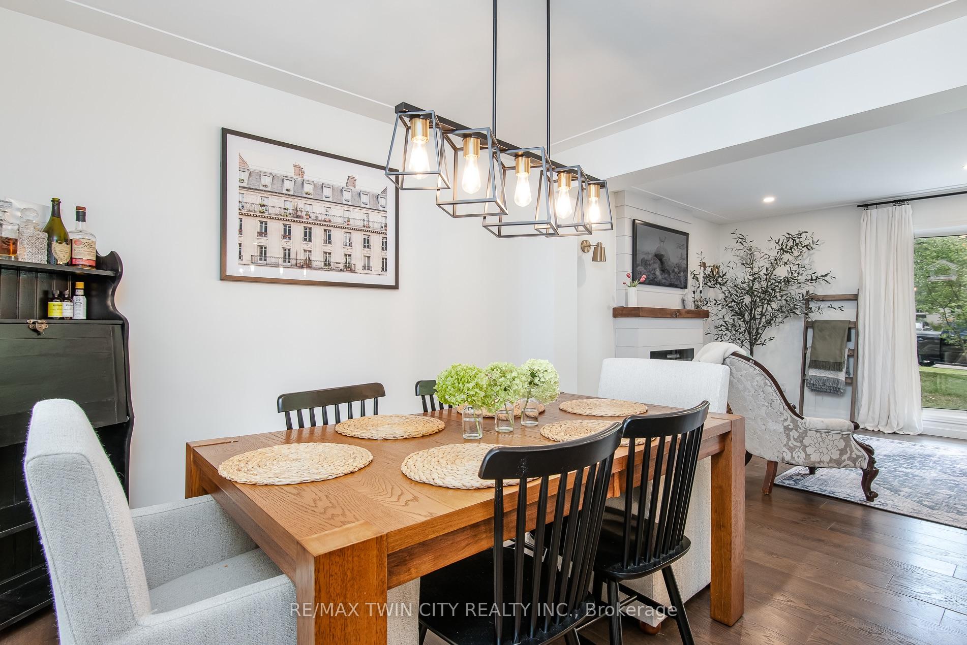 Photo 22 of 51 Murrayhill Court, Kitchener, Alpine — HOMEH