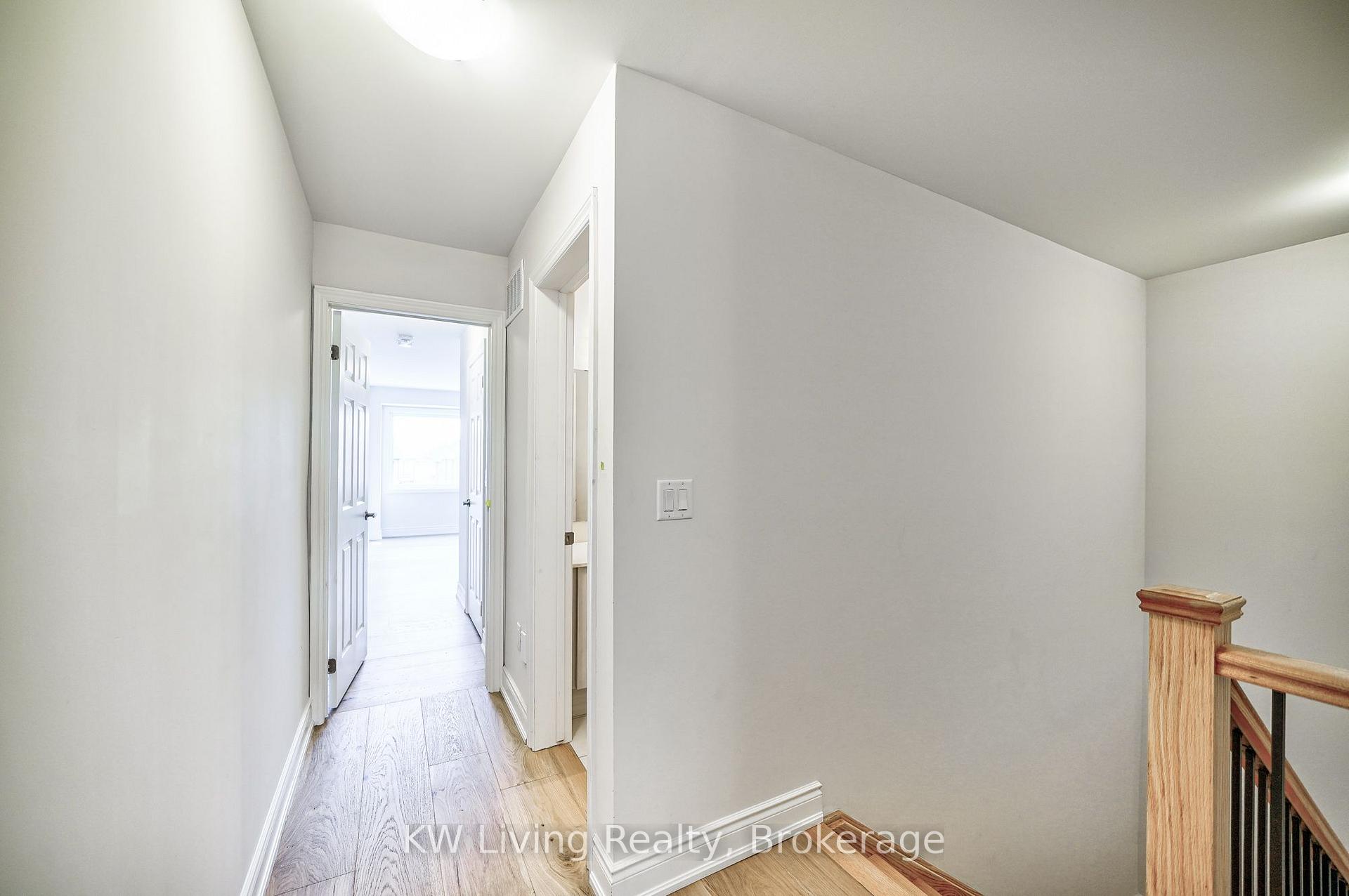 Photo 15 of 3301 Sixth Line, Oakville, Glenorchy — HOMEH