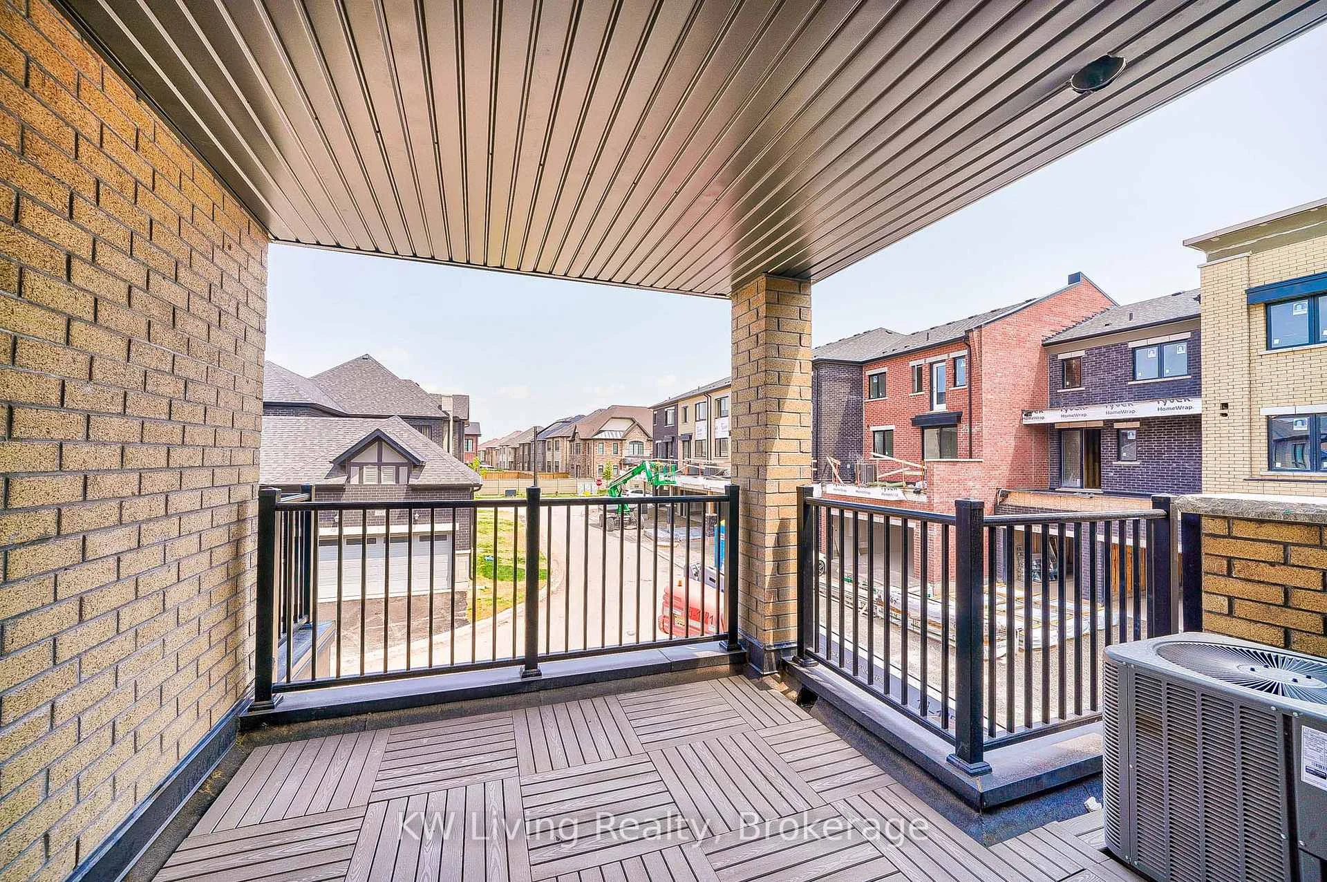 Photo 13 of 3301 Sixth Line, Oakville, Glenorchy — HOMEH