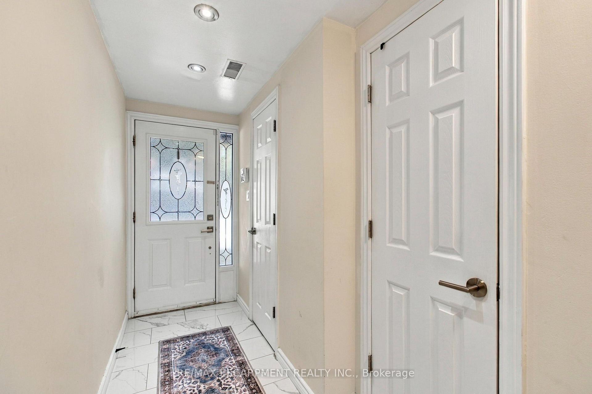 Photo 23 of Unit 59, 371 Bronte Street S, Milton, Old Milton — HOMEH
