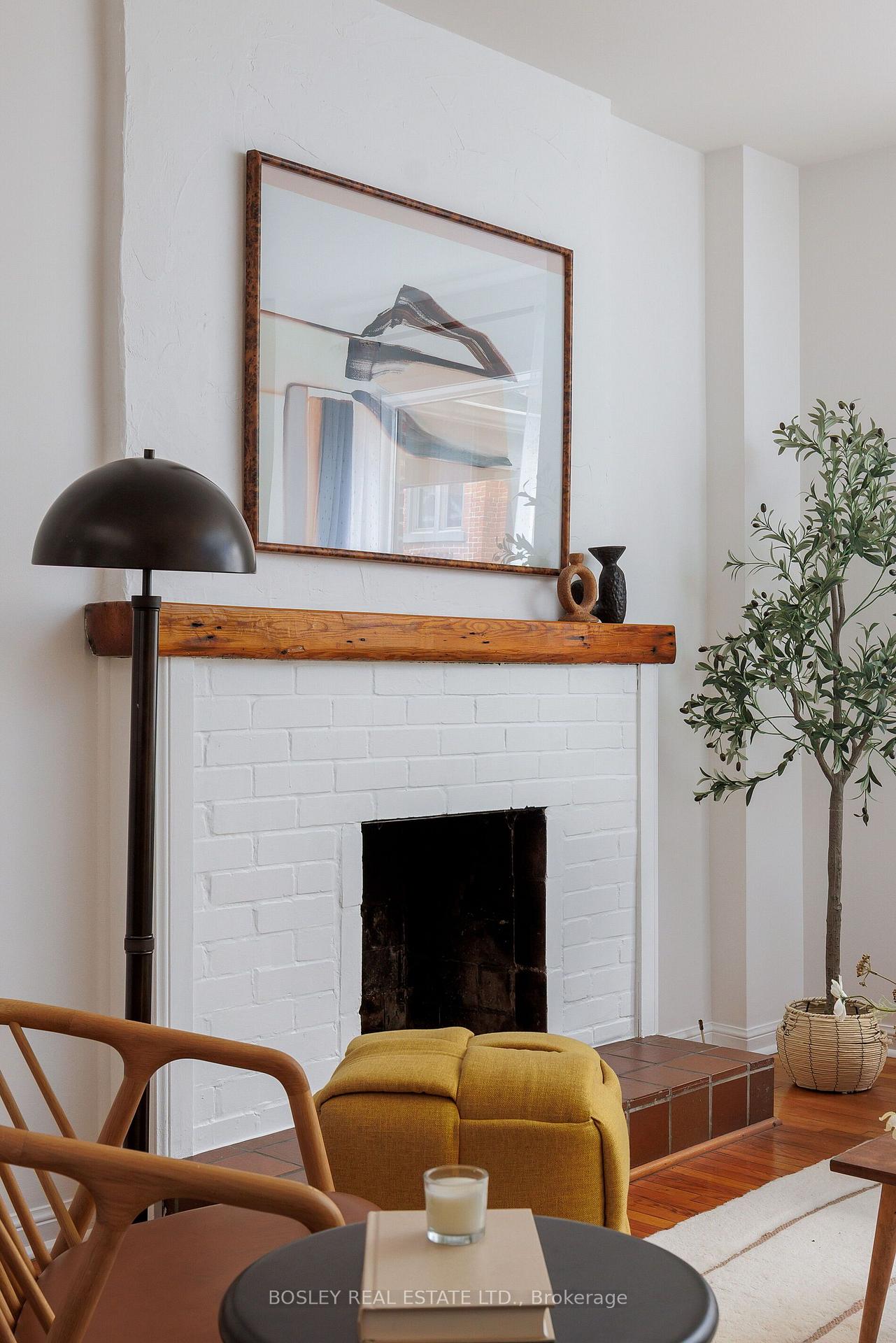 Photo 11 of 18 Virtue Street, Toronto, Roncesvalles — HOMEH