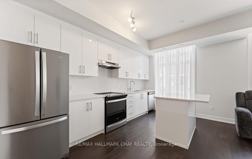 Photo 5 of Unit 227, 9570 Islington Avenue, Vaughan, Sonoma Heights — HOMEH