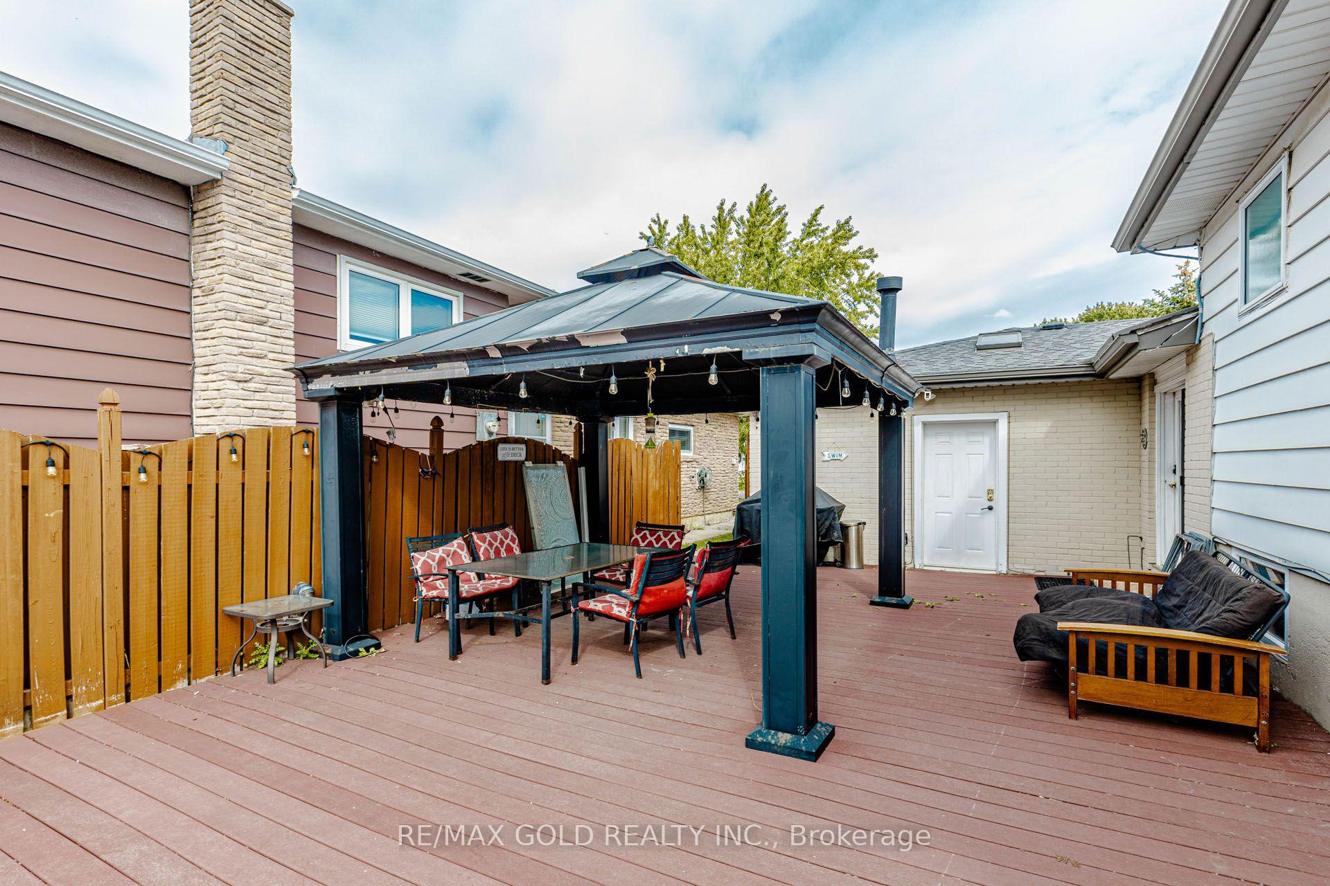 Photo 12 of 30 Grassmere Crescent, Brampton, Northgate — HOMEH