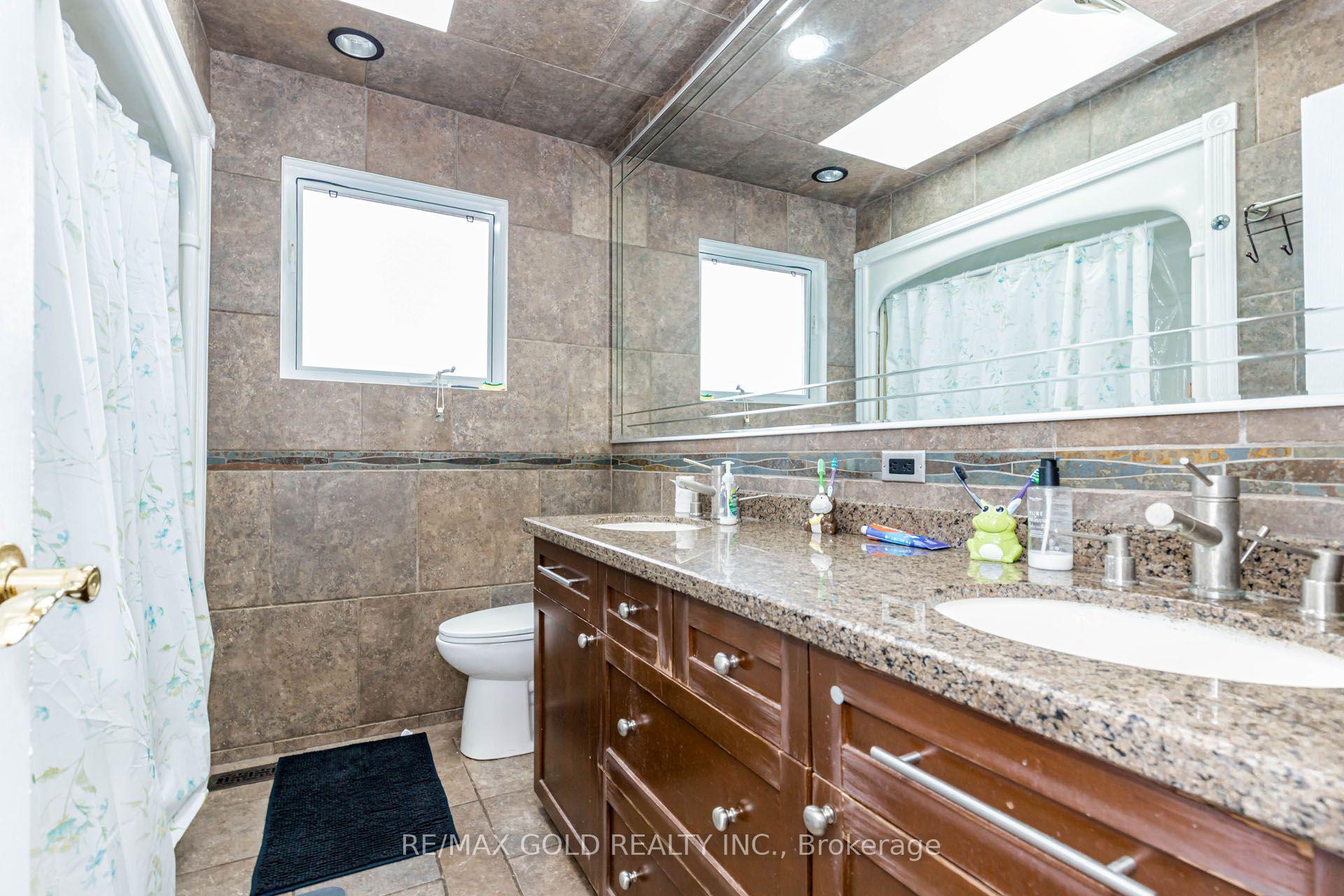 Photo 37 of 30 Grassmere Crescent, Brampton, Northgate — HOMEH