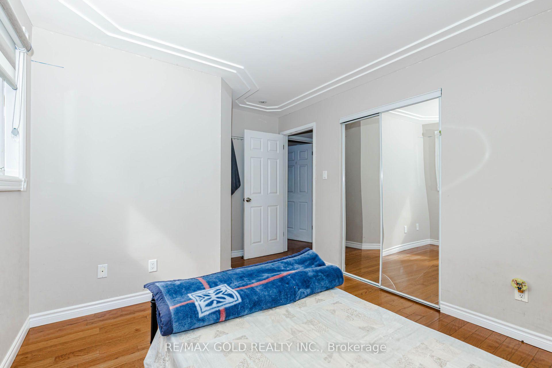 Photo 40 of 30 Grassmere Crescent, Brampton, Northgate — HOMEH