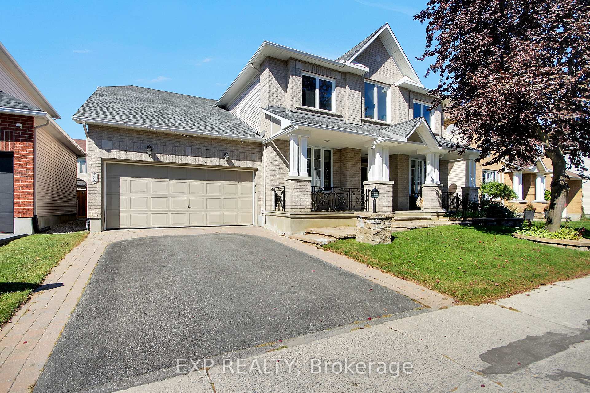 Photo of 39 Greatwood Crescent