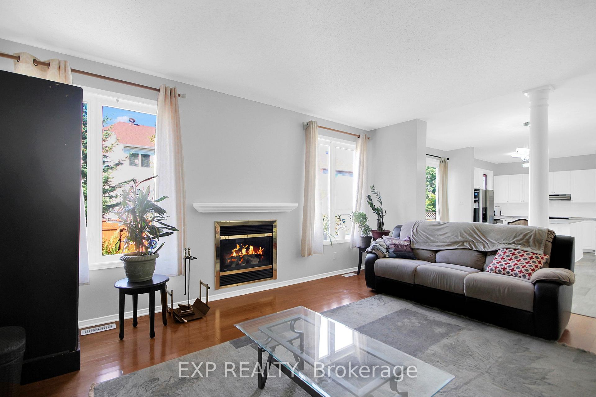 Photo 12 of 39 Greatwood Crescent, Ottawa, Barrhaven East — HOMEH