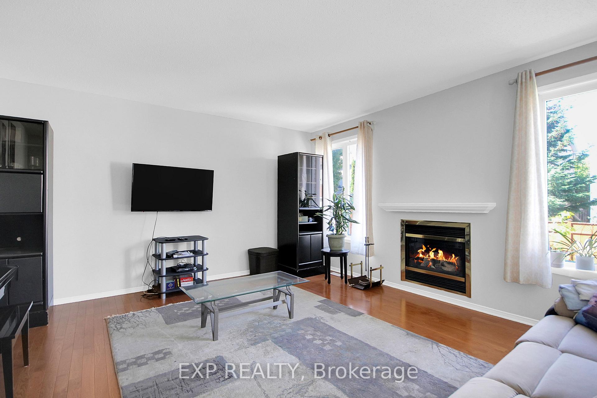 Photo 13 of 39 Greatwood Crescent, Ottawa, Barrhaven East — HOMEH