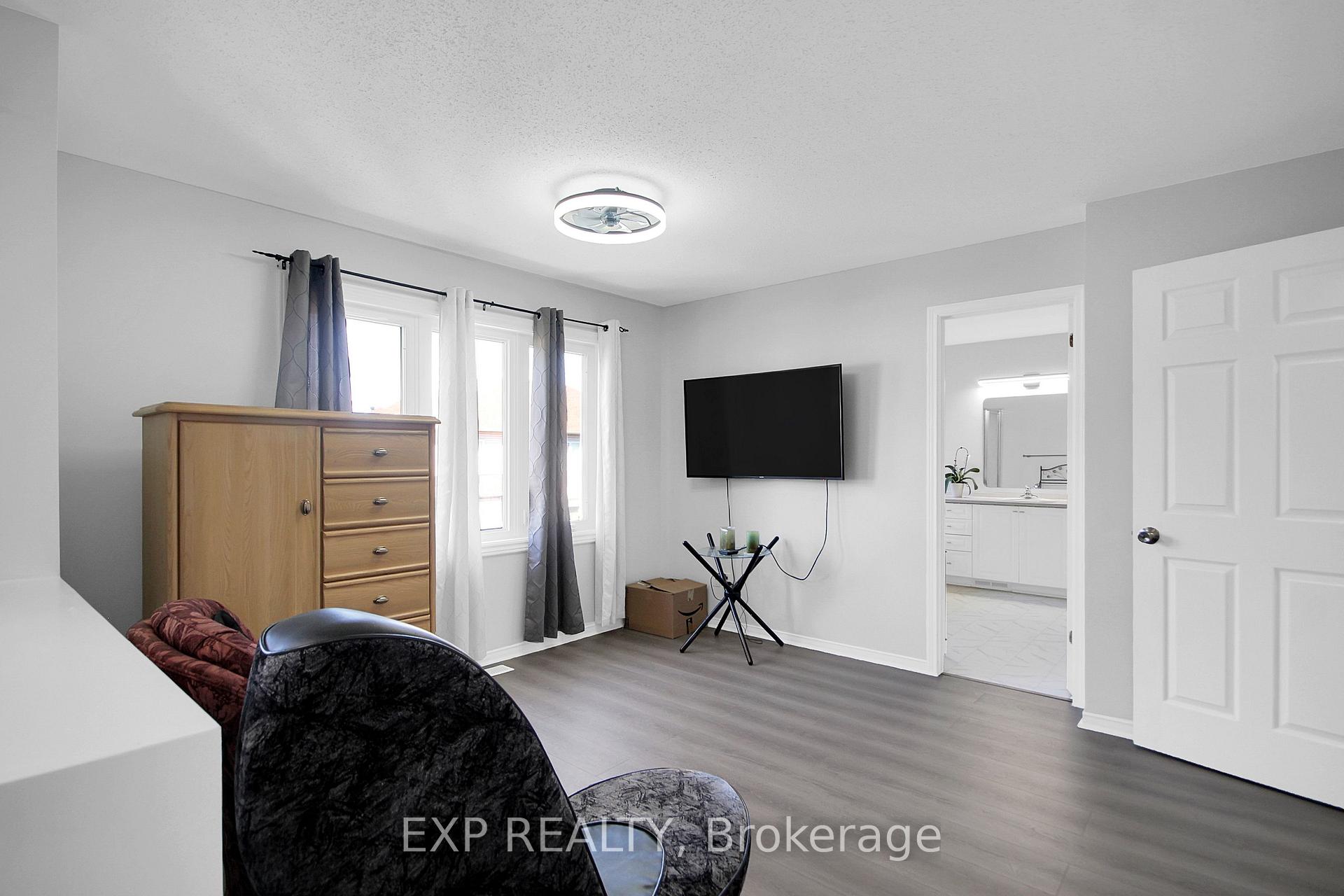 Photo 19 of 39 Greatwood Crescent, Ottawa, Barrhaven East — HOMEH
