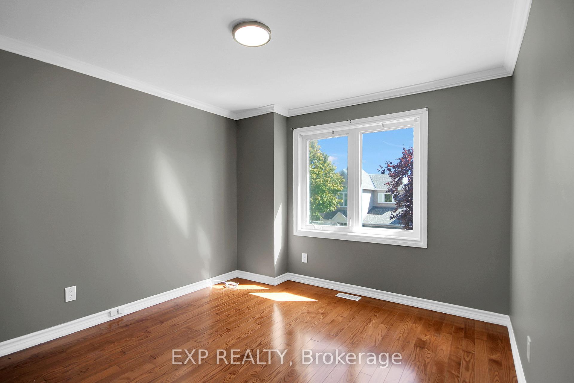 Photo 22 of 39 Greatwood Crescent, Ottawa, Barrhaven East — HOMEH