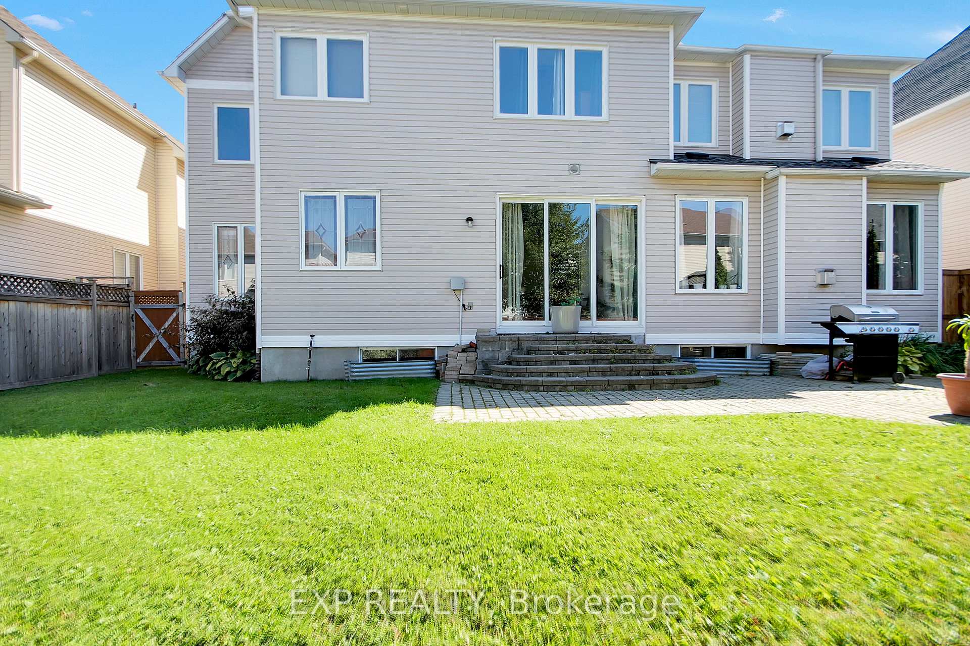 Photo 23 of 39 Greatwood Crescent, Ottawa, Barrhaven East — HOMEH