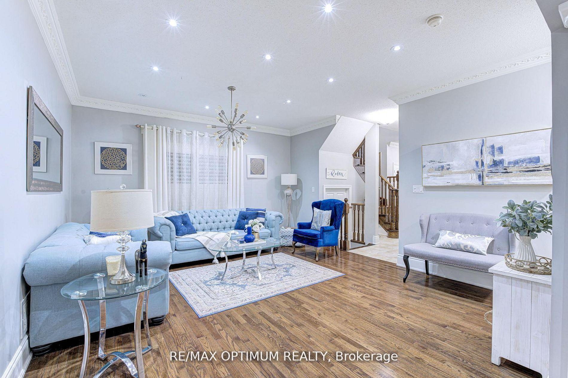 Photo 8 of 19 Teal Crest Circle, Brampton, Credit Valley — HOMEH