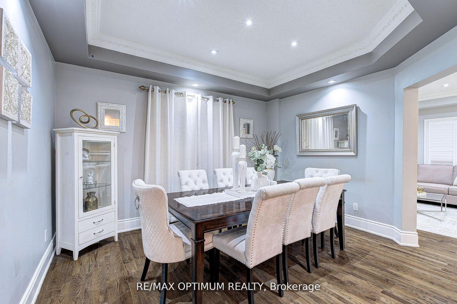 Photo 11 of 19 Teal Crest Circle, Brampton, Credit Valley — HOMEH