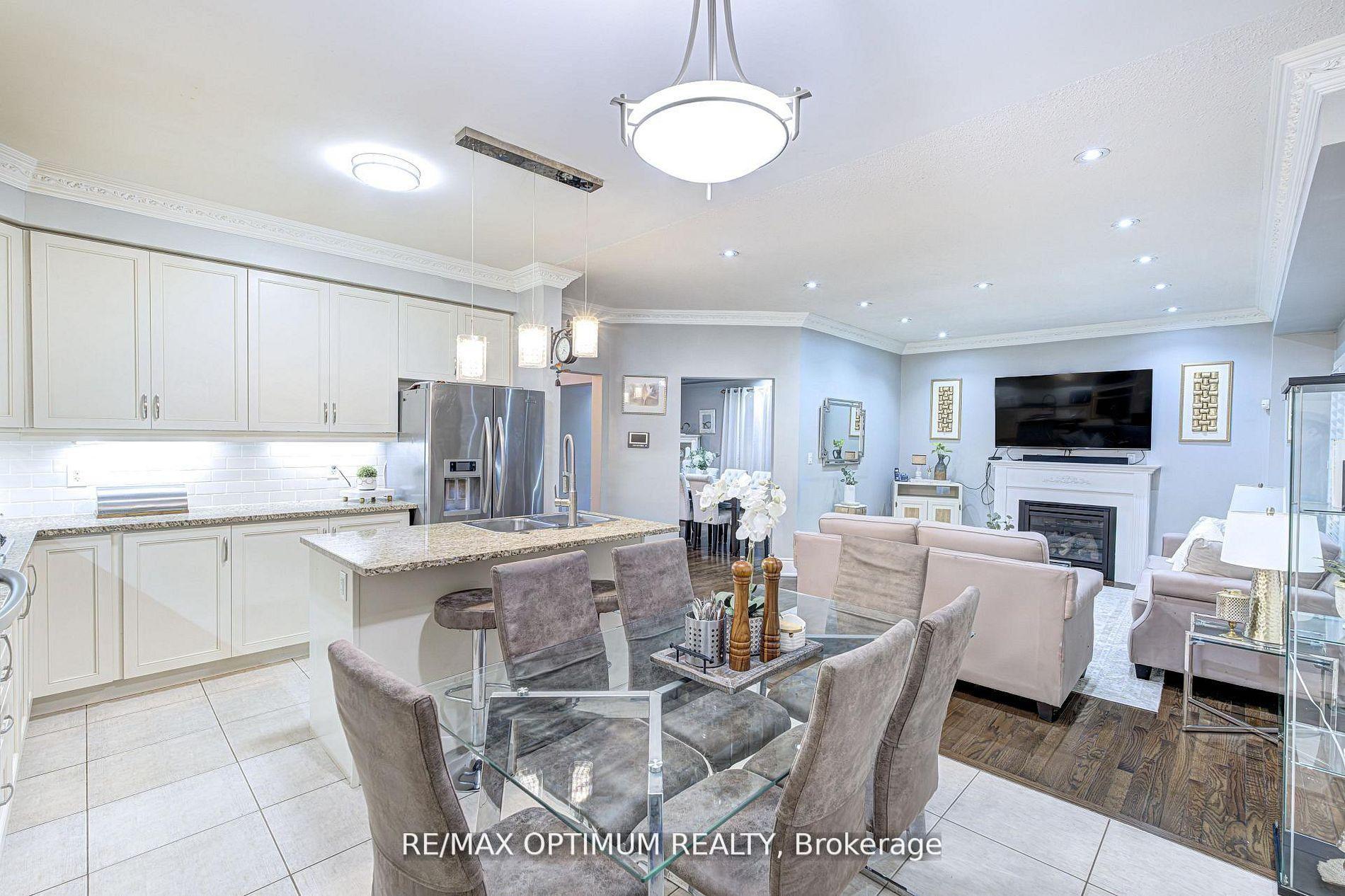 Photo 18 of 19 Teal Crest Circle, Brampton, Credit Valley — HOMEH