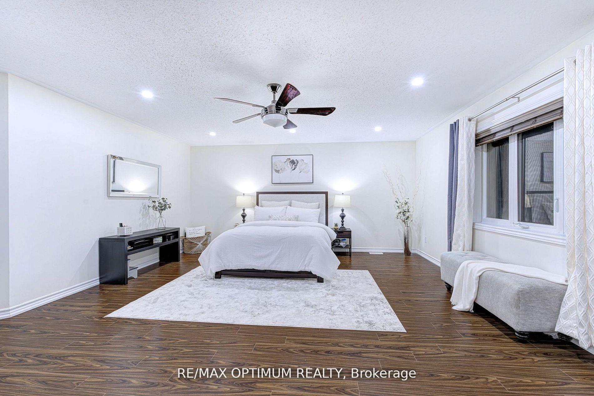 Photo 24 of 19 Teal Crest Circle, Brampton, Credit Valley — HOMEH