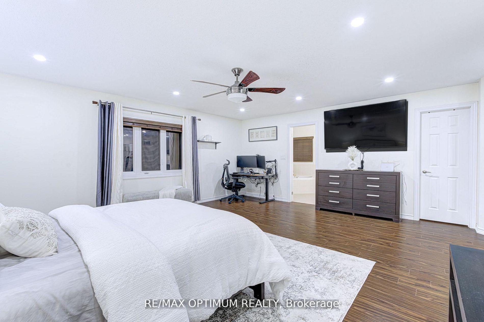 Photo 25 of 19 Teal Crest Circle, Brampton, Credit Valley — HOMEH