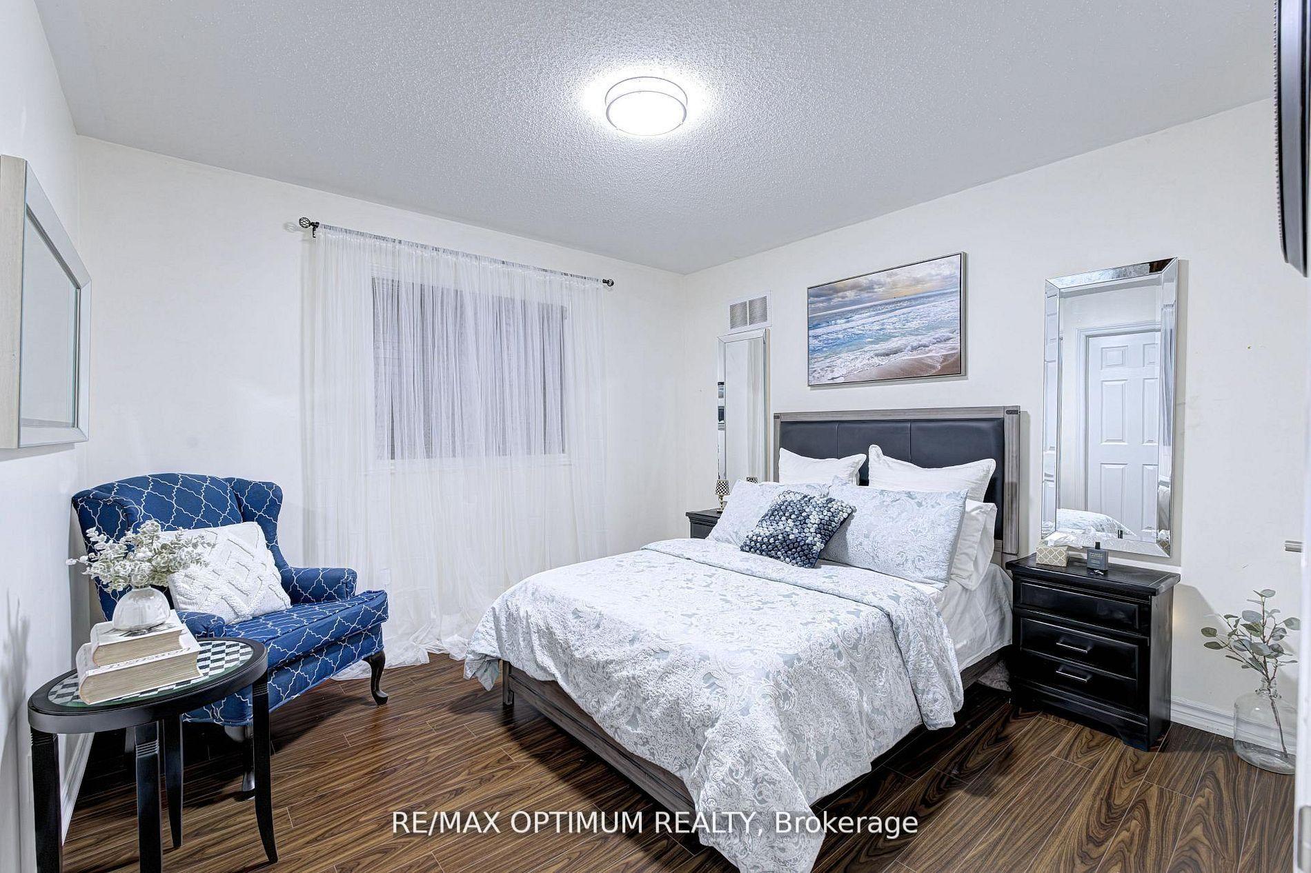 Photo 28 of 19 Teal Crest Circle, Brampton, Credit Valley — HOMEH