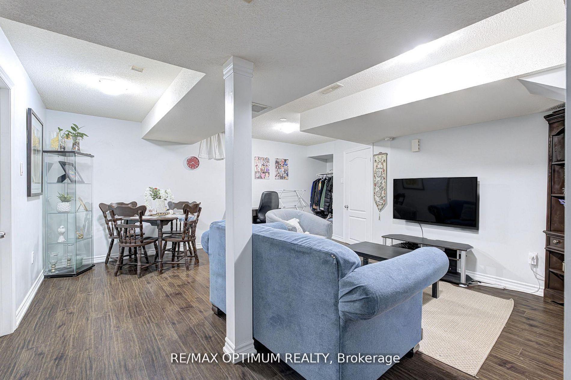 Photo 40 of 19 Teal Crest Circle, Brampton, Credit Valley — HOMEH