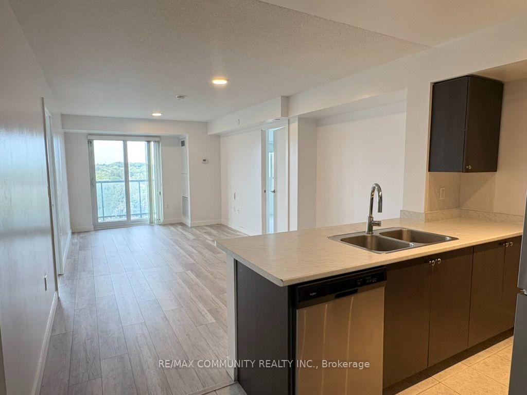 Photo 4 of Unit 811, 1346 Danforth Road, Scarborough, Eglinton East — HOMEH
