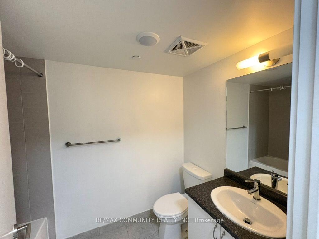 Photo 6 of Unit 811, 1346 Danforth Road, Scarborough, Eglinton East — HOMEH