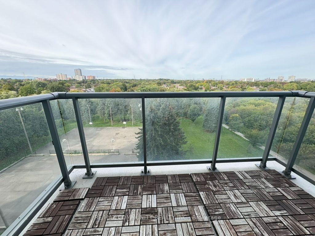 Photo 8 of Unit 811, 1346 Danforth Road, Scarborough, Eglinton East — HOMEH