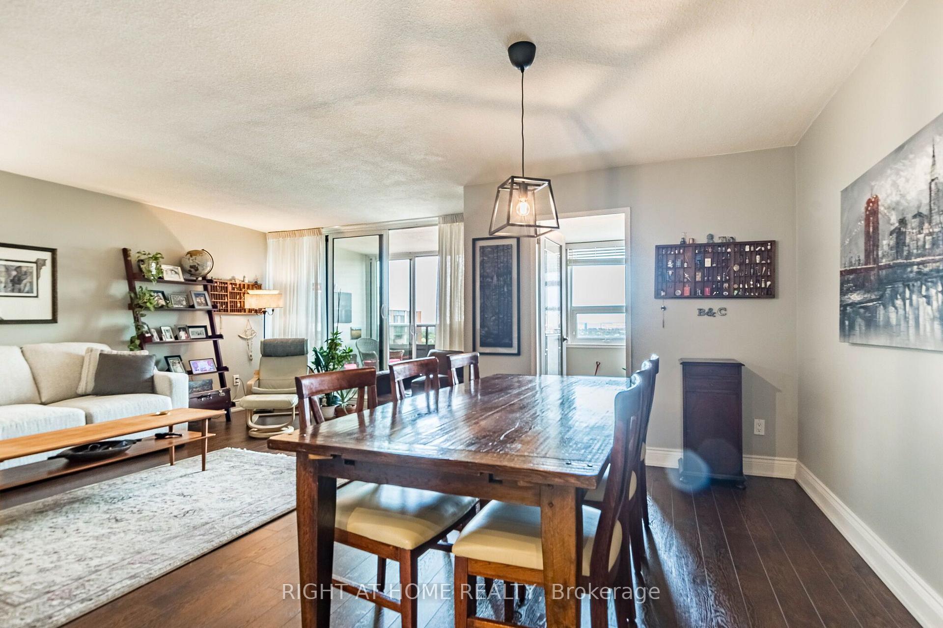 Photo 10 of Unit 2010, 627 The West Mall, Etobicoke, Eringate-Centennial-West Deane — HOMEH